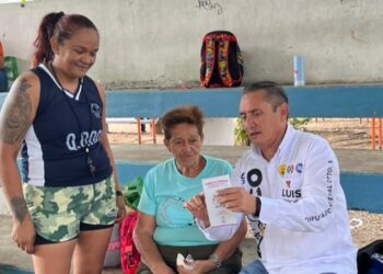 Urge un cambio para mejorar calidad de vida de quintanarroenses: Luis Ross