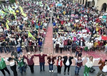 Es mejor construir puentes que muros con EU, dice Claudia Sheinbaum
