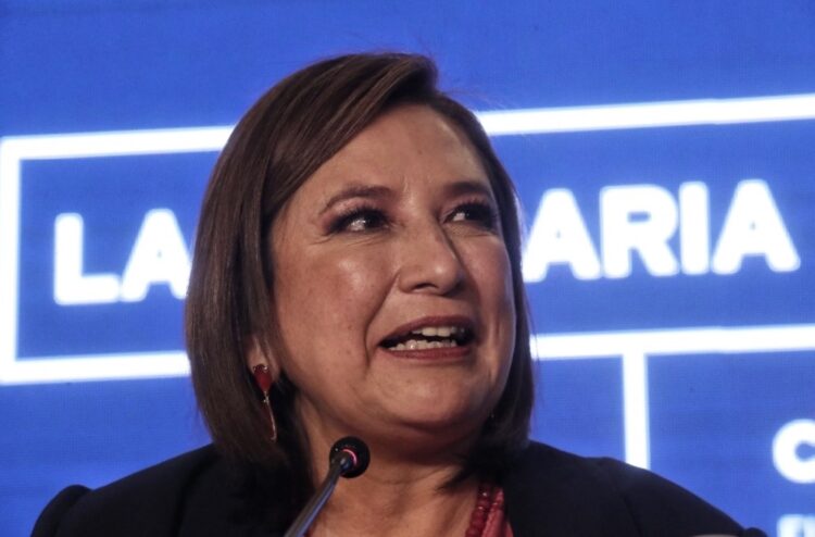 Xóchitl Gálvez presenta diez propuestas para "cambiar la realidad de mujeres"