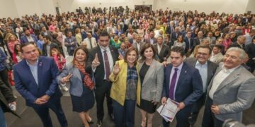 Ofrece Xóchitl Gálvez mejoramiento de cruces fronterizos