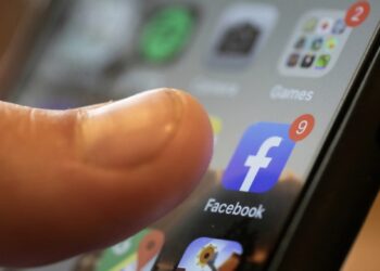 Pide Morena a Meta, X y TikTok investigar y detener la "guerra sucia"