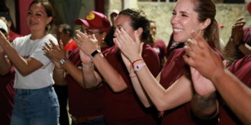 Confían vecinos de la colonia Ampliación La Gloria en proyecto de transformación de Atenea Gómez