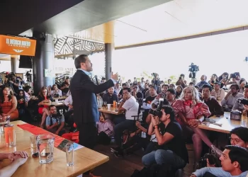 Propone Jorge Álvarez Máynez enseñar sobre diversidad sexual en educación básica