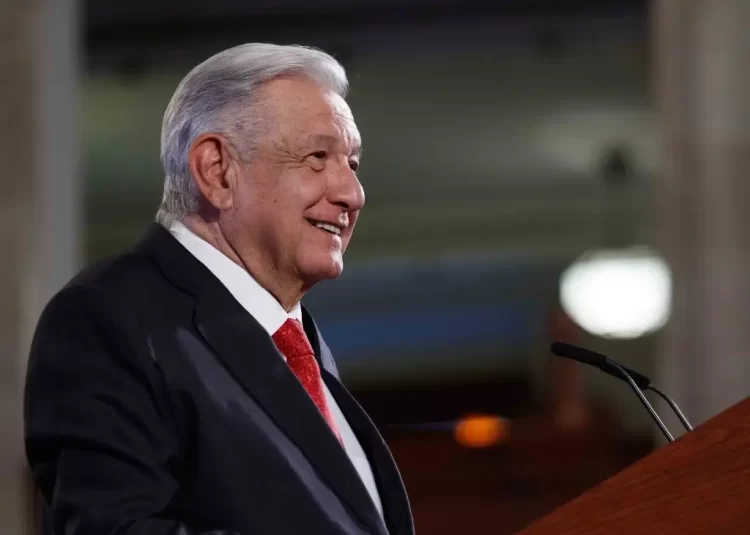 AMLO garantiza proceso electoral y una transición tranquila y tersa