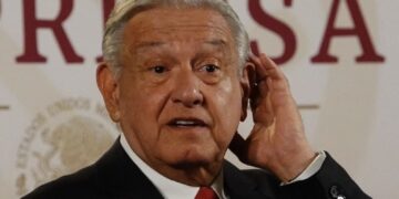 Pediré a quien me suceda que cumpla si hay promesas pendientes, asegura AMLO
