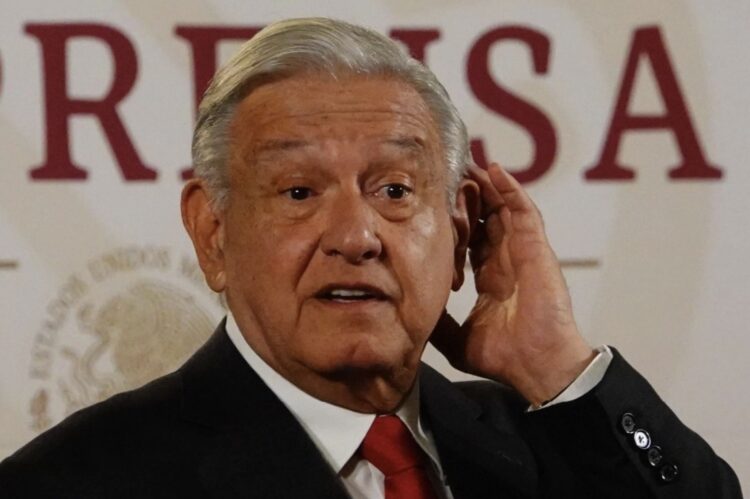 Pediré a quien me suceda que cumpla si hay promesas pendientes, asegura AMLO