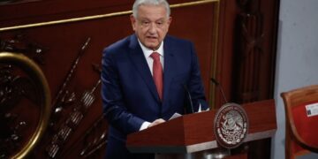 AMLO agradece solidaridad luego de asalto a embajada mexicana en Ecuador