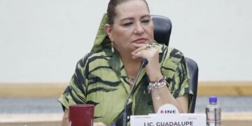 300 candidatos federales y 60 locales han pedido protección: INE