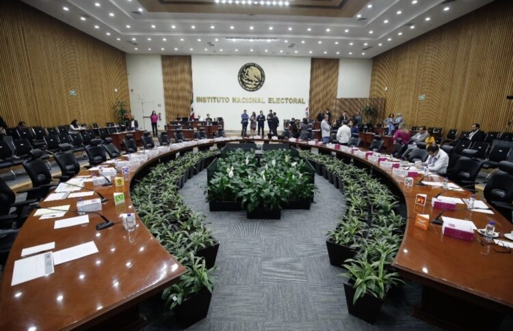 PAN solicita al INE campaña de "blindaje electoral"