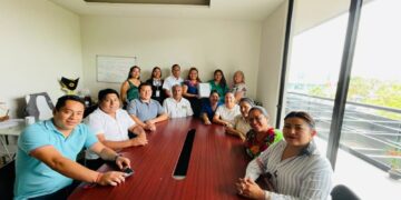 Realizan en el Ayuntamiento de Puerto Morelos simulacro de entrega-recepción