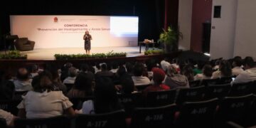 IQM brinda conferencia sobre la prevención del hostigamiento y acoso sexual