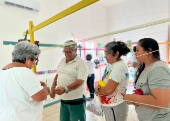 Invita gobierno de Isla Mujeres a participar en el Taller de Urdido de Hamacas