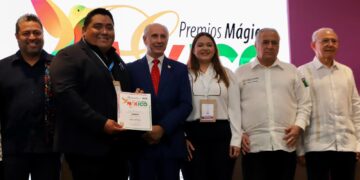 Vuelve Isla Mujeres a destacar con galardón en el Tianguis Turístico de México 2024