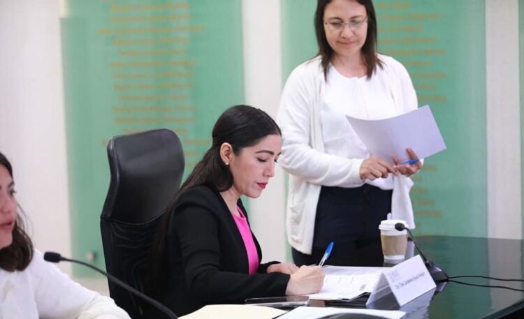 Presenta Candy Ayuso iniciativa para prevenir y erradicar la violencia entre estudiantes