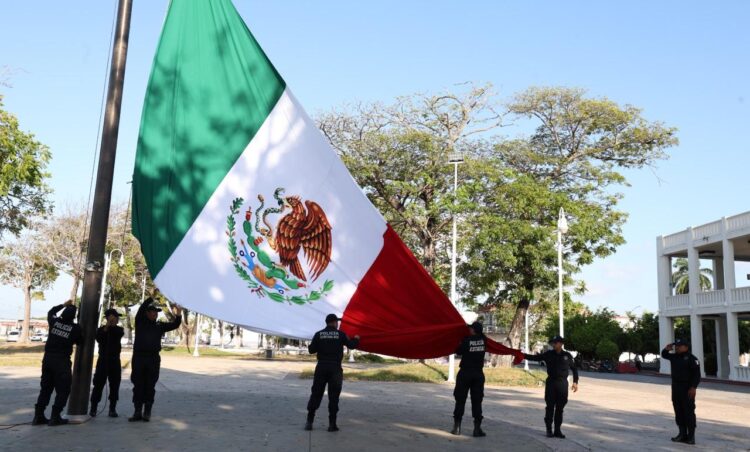 Conmemoran el 173 aniversario luctuoso de don Andrés Quintana Roo en Chetumal
