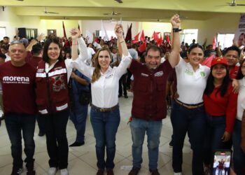 Arranca fuerte Atenea Gómez su campaña en la Zona Continental de Isla Mujeres