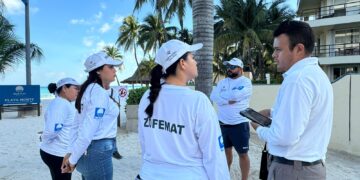 Realizan preparativos para izamiento de bandera Blue Flag en playas de Isla Mujeres