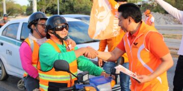 Mejoraremos la movilidad para las y los trabajadores de Cancún, señala Chucho Pool