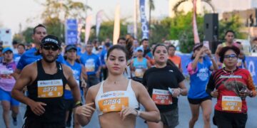 Celebra Medio Maratón el 54 Aniversario de Cancún en el marco de la Nueva Era del Turismo