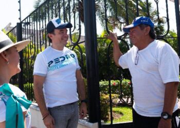 Soy el primero en levantar la mano para proteger Cozumel: Pedro Joaquín