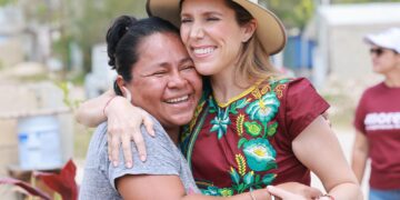 Refrenda Atenea Gómez su compromiso con las mujeres isleñas