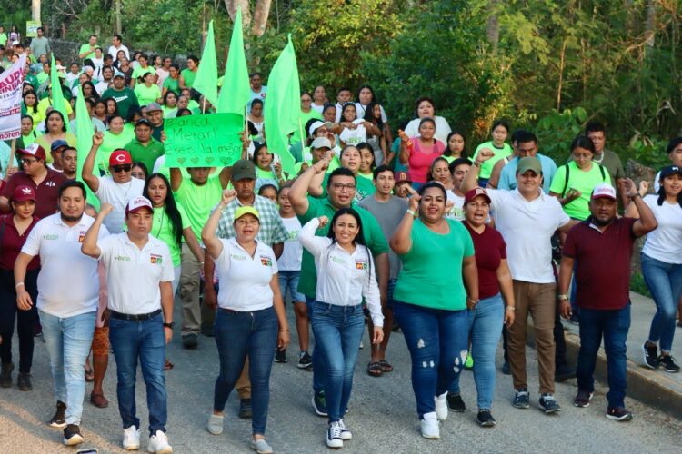 Blanca Merari reafirma compromiso con madres y padres de familia de Puerto Morelos