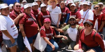 Seguiremos transformando las colonias de Isla Mujeres, señala Atenea Gómez