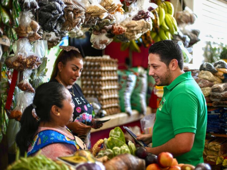 Defenderá Renán Sánchez en el Congreso programas y presupuesto para familias playenses