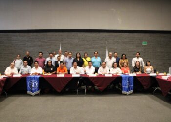 Se compromete Chucho Pool a trabajar de la mano con Asociados Náuticos de Quintana Roo