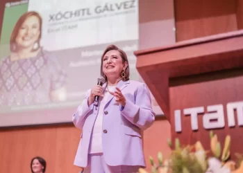 Admite Xóchitl Gálvez en el ITAM que en todos los partidos hay "impresentables"