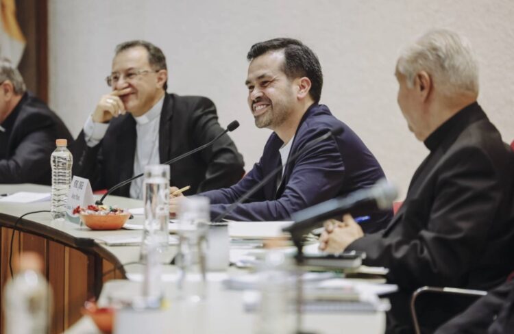 Jorge Alvarez Máynez critica a Xóchitl Gálvez por comentario sobre patrimonio a los 60 años