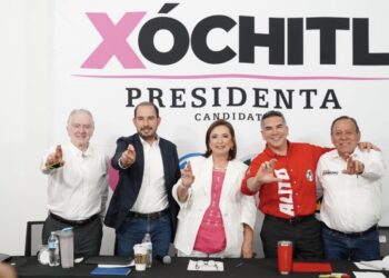 Xóchitl Gálvez evalúa con dirigentes del PAN, PRI y PRD inicio de segunda mitad de campaña