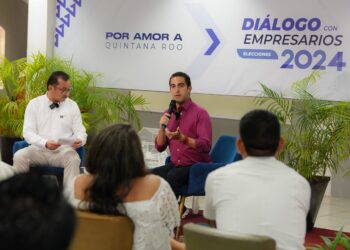 Apuesta Gino Segura por el crecimiento económico del sur de Quintana Roo