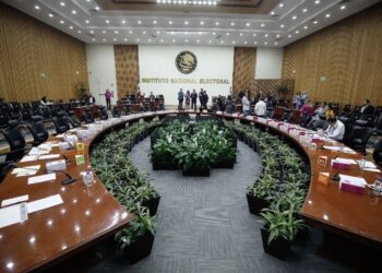 Esperará AMLO mensaje del INE para emitir postura sobre elecciones