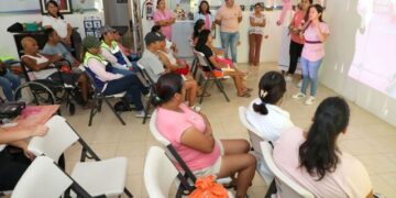 Solidaridad invita a mujeres a hacer cita para mastografía