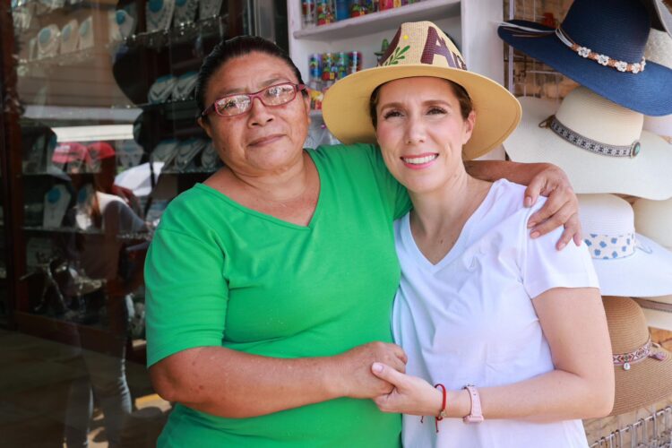 Continuará Atenea Gómez apoyando a mujeres isleñas