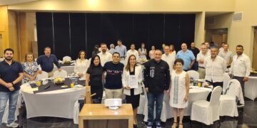 Defendamos la que hemos construido, pide Jorge Rodríguez a empresarios