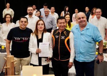 Chucho Pool presenta plan de gobierno para Cancún a la Coparmex
