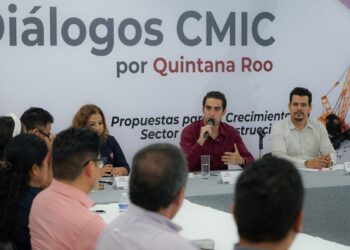 Gino Segura se compromete a traer mayor economía al sur de Quintana Roo