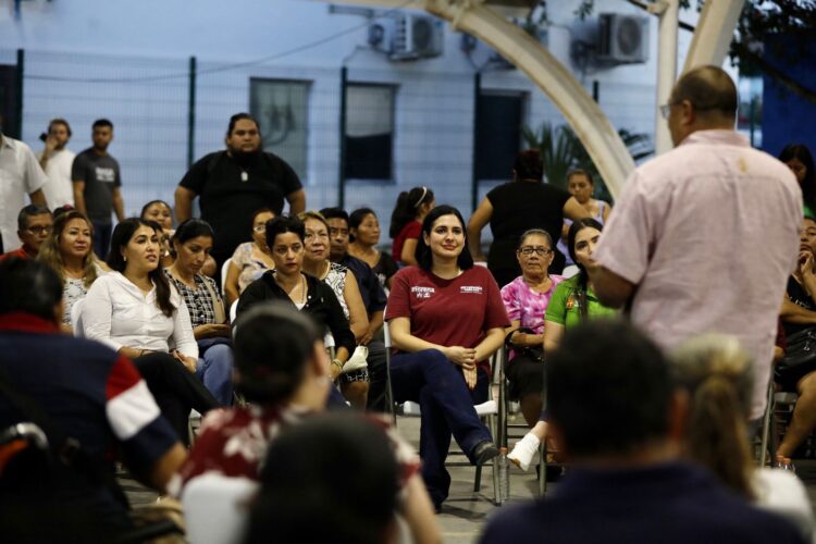 Ofrece Estefanía Mercado Plan Integral de Prevención para construir la paz en Playa del Carmen