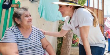 Continuará Atenea Gómez apoyando a las madres de familia de Isla Mujeres