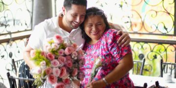 Renán Sánchez destaca que las mujeres son pilar de las familias y la transformación en el Día de las Madres