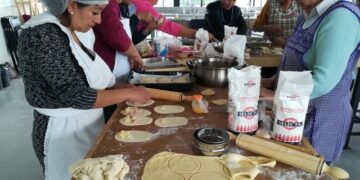 Gobierno invita a mujeres a unirse a talleres en Playa del Carmen