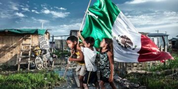 Mientras se abre el abismo