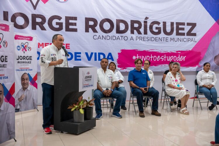 Presenta Jorge Rodríguez su plan de gobierno para rescatar Cancún
