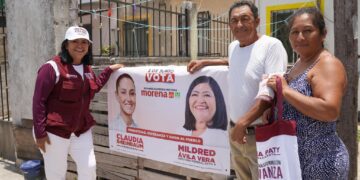 Mildred Ávila reafirma compromiso con la educación