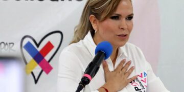 Se declara Lili Campos lista para ganar el debate público