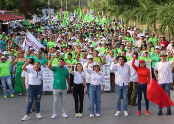 Brindan portomorelenses respaldo total a Blanca Merari