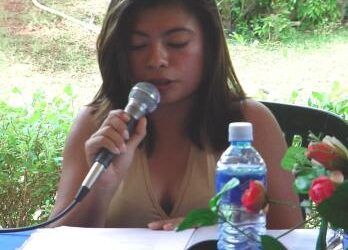 Adriana y su escritura en el oleaje