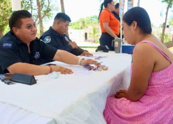 Organizan feria del empleo en Puerto Morelos